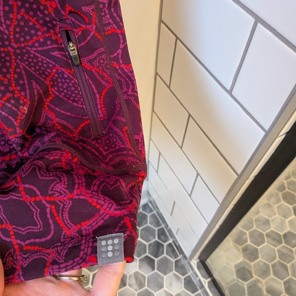 Title Nine Women's Mercury Hooded Athletic Dress Large Red Purple Floral - Picture 3 of 7